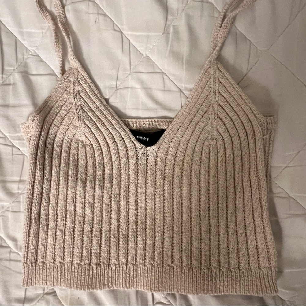 Knitted cream top